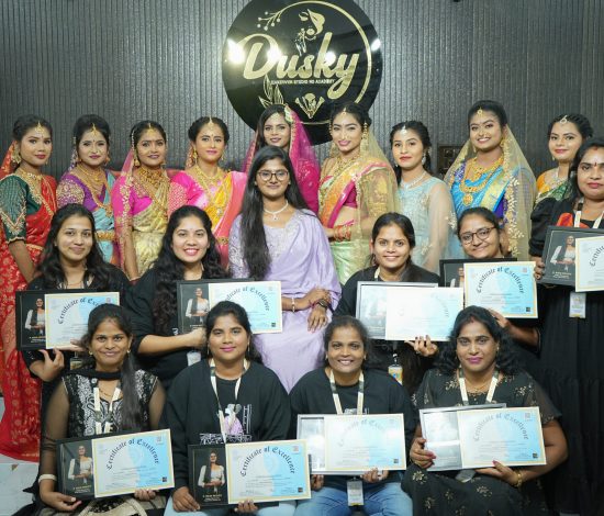 About Us | Dusky Makeover Studio