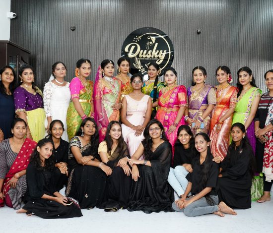 About Us | Dusky Makeover Studio